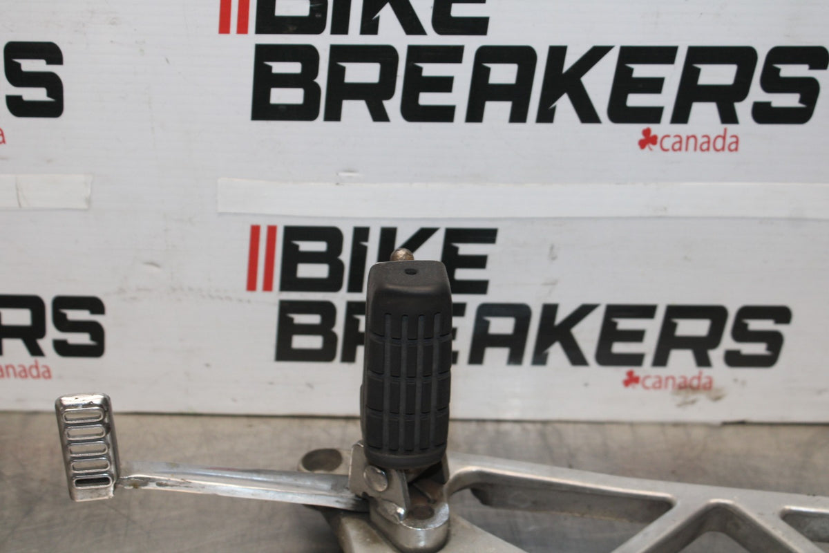 84 HONDA INTERCEPTOR 1000 VF1000F RIGHT REARSET REAR SET DRIVER FOOT PEG BB878