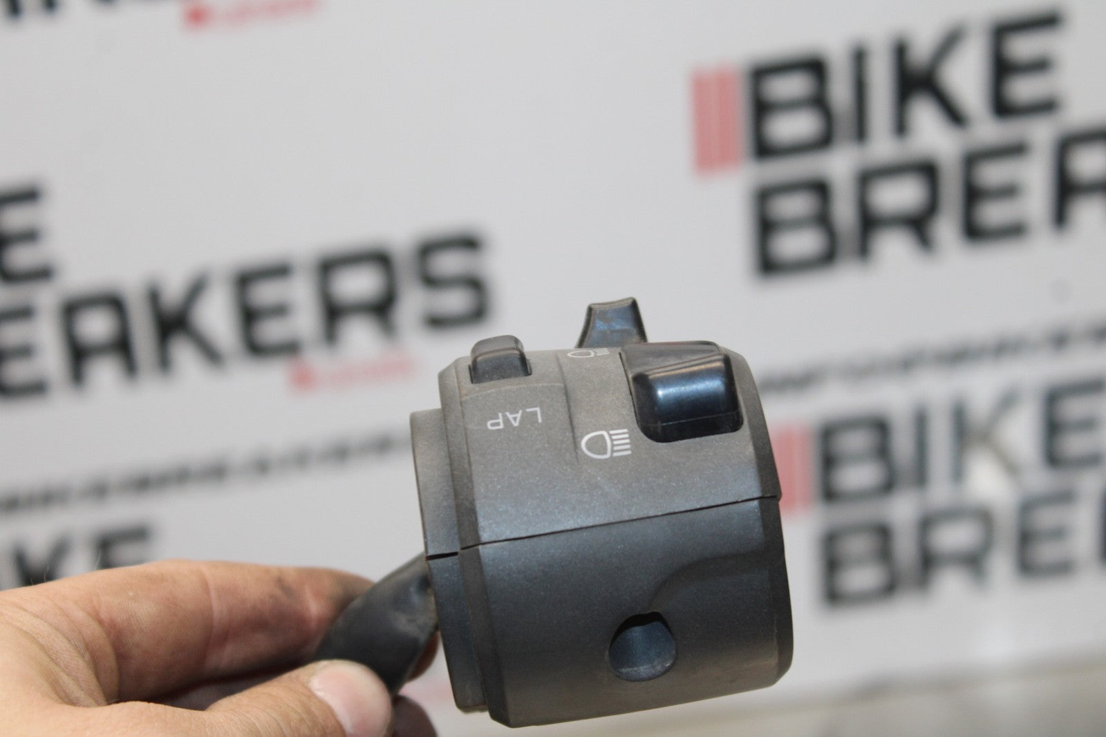 07-08 KAWASAKI NINJA ZX6R LEFT CLIP ON HANDLE HORN SIGNALS SWITCH SWITCHES BB203