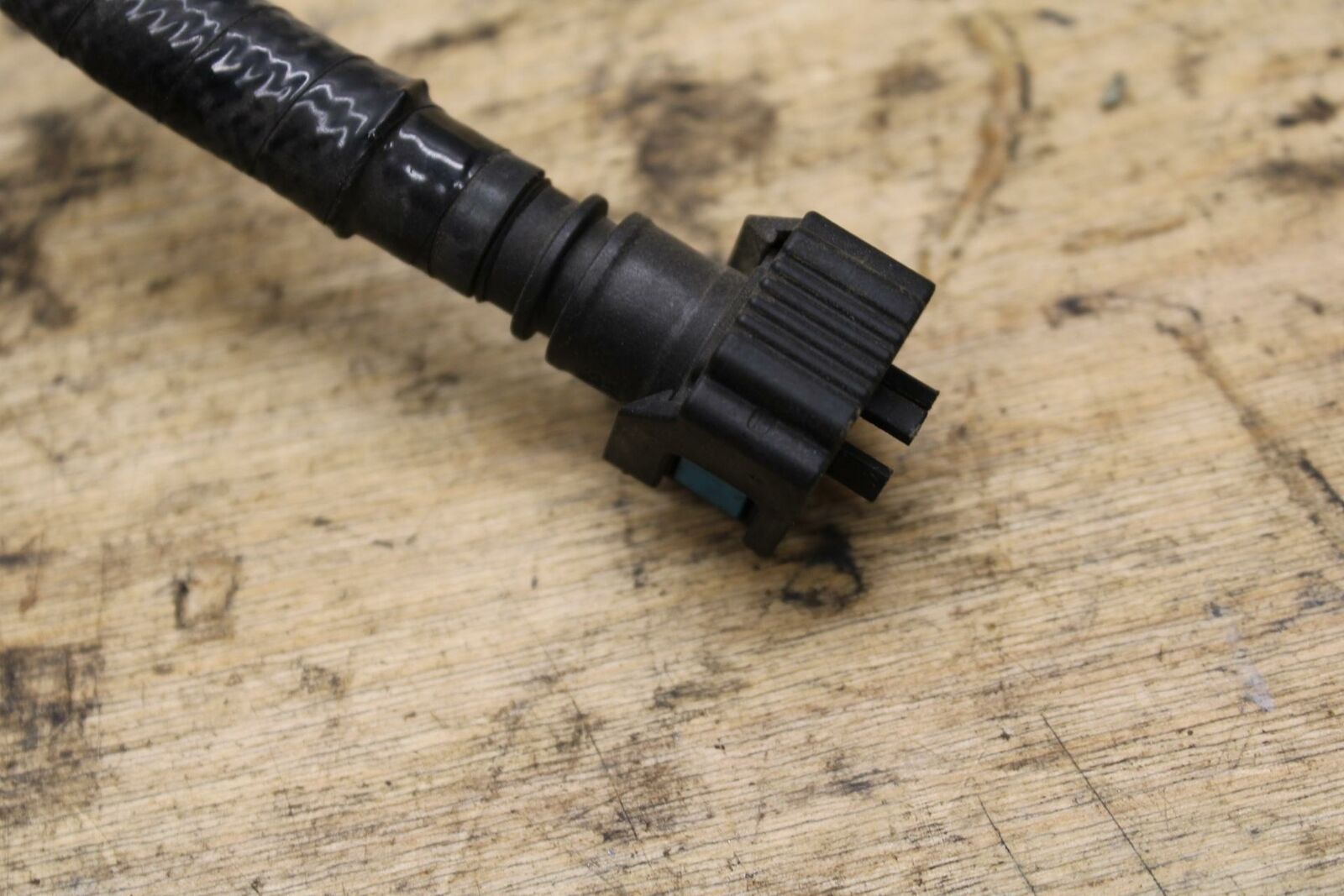 14-17 YAMAHA FZ09 FUEL HOSE GAS LINE TUBE PIPE BB321