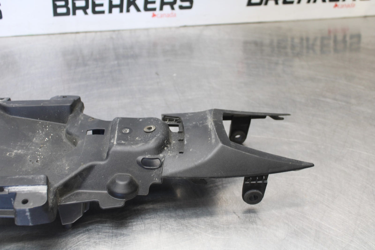 18 SUZUKI GSXR1000 REAR BACK TAIL UNDERTAIL FAIRING COWL FENDER BB00
