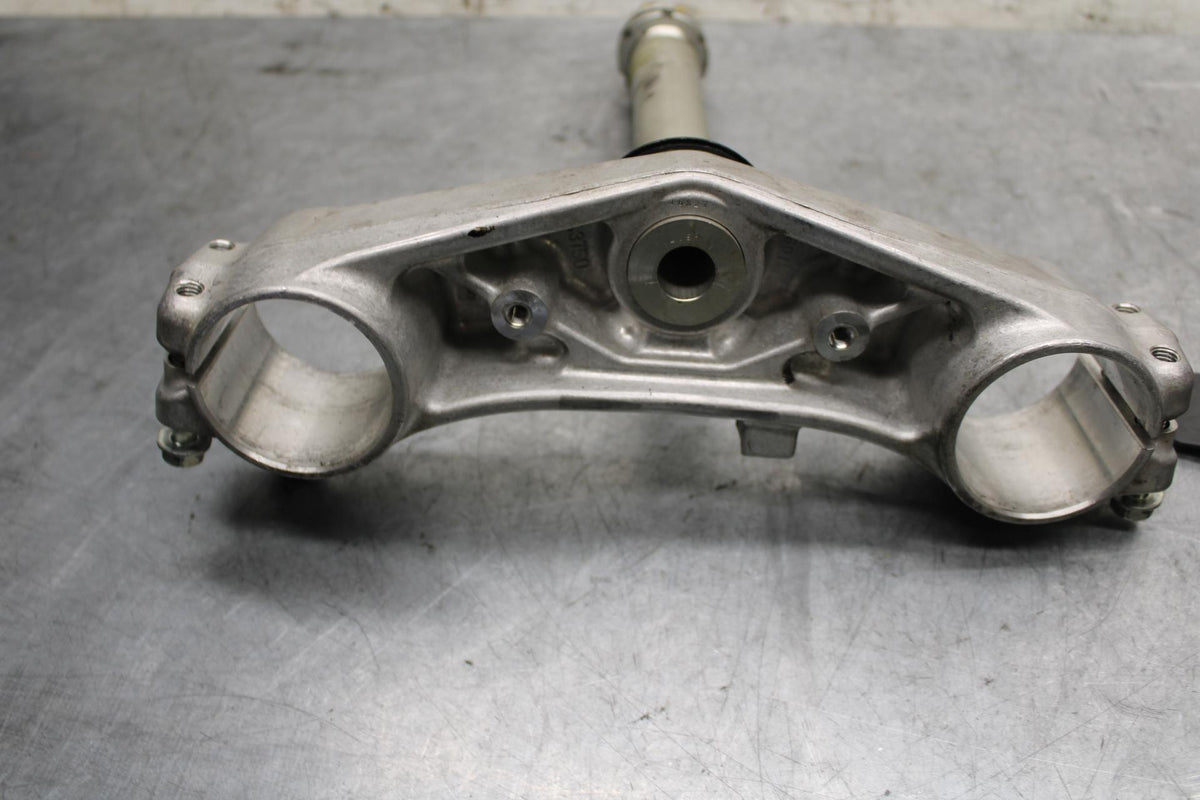 11-23 SUZUKI GSXR 750 FRONT FORKS CLAMP LOWER TRIPLE TREE STEM BB55