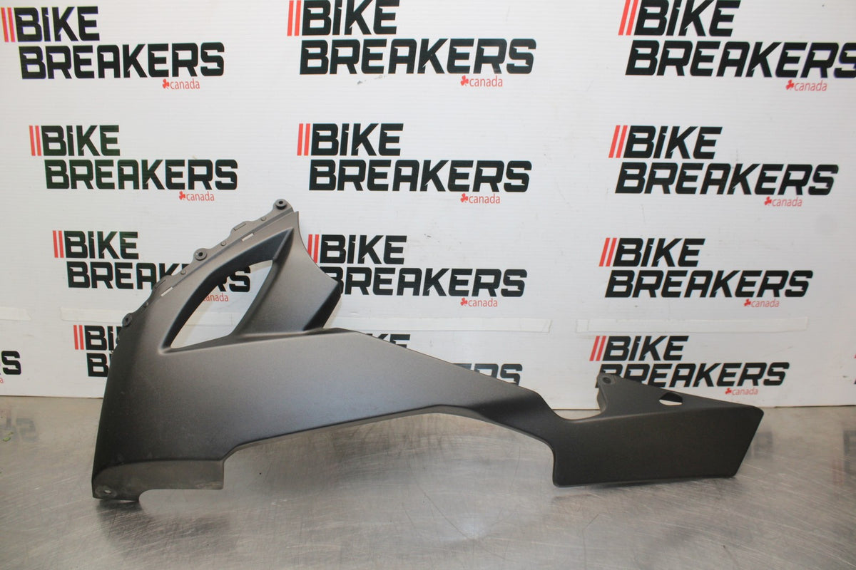 08 KAWASAKI NINJA ZX10R LEFT LOWER BOTTOM BELLY SIDE FAIRING COWL BB902