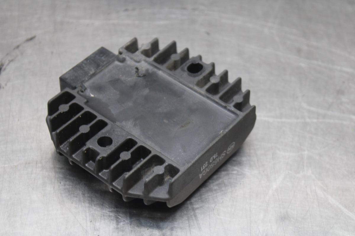 09 KAWASAKI NINJA 250R RECTIFIER VOLTAGE REGULATOR BB824