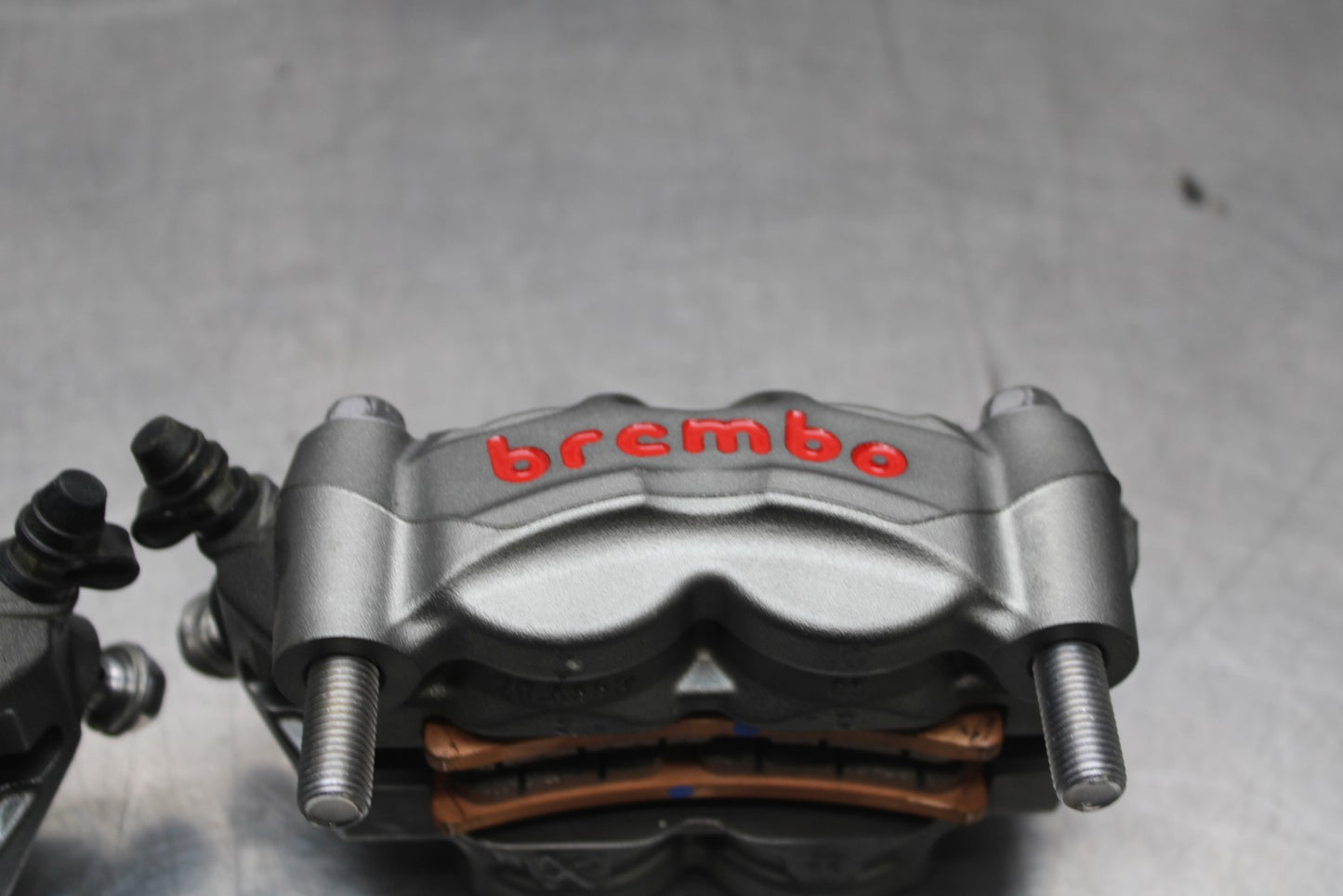 23-24 KAWASAKI NINJA ZX14R NEW!! RIGHT LEFT FRONT BRAKE CALIPER SET PAIR BB764