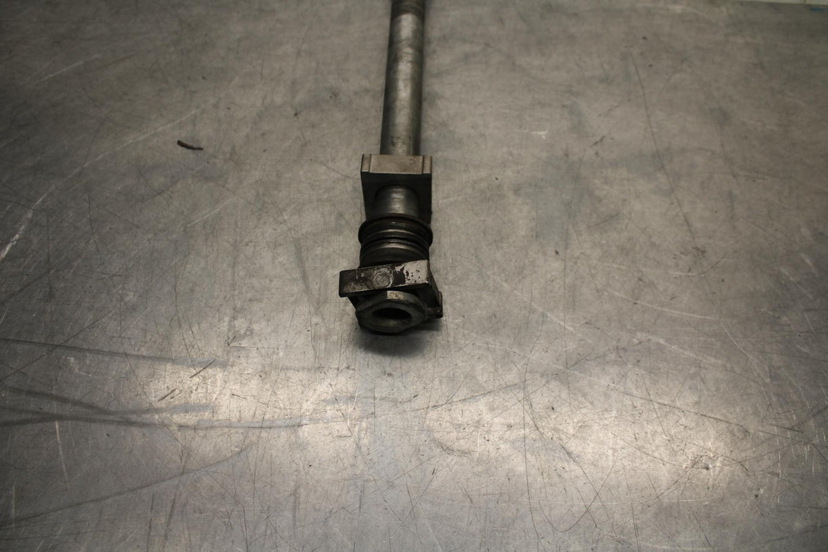 2008 Aprilia Shiver 750 SL750 REAR AXLE BACK WHEEL RIM PIVOT BOLT AXEL BB551