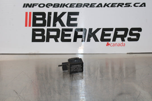 96-07 YAMAHA YZF600R TURN SIGNAL BLINKER RELAY FLASHER SWITCH BB158