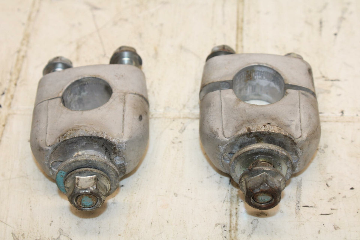 11-12 HONDA FOREMAN 500 HANDLEBAR RISERS CLAMPS BB410