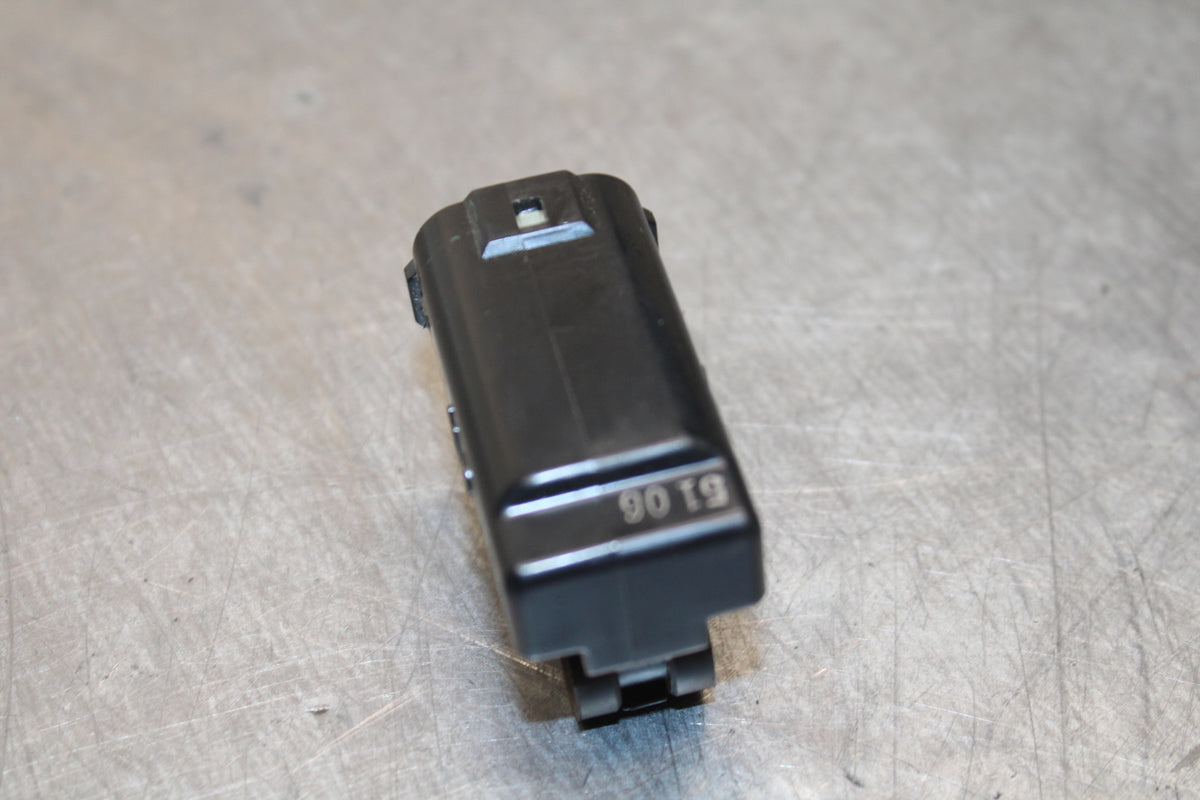 08-16 YAMAHA YZF R6 TIP OVER BANK ANGLE CRASH SENSOR SWITCH  BB131