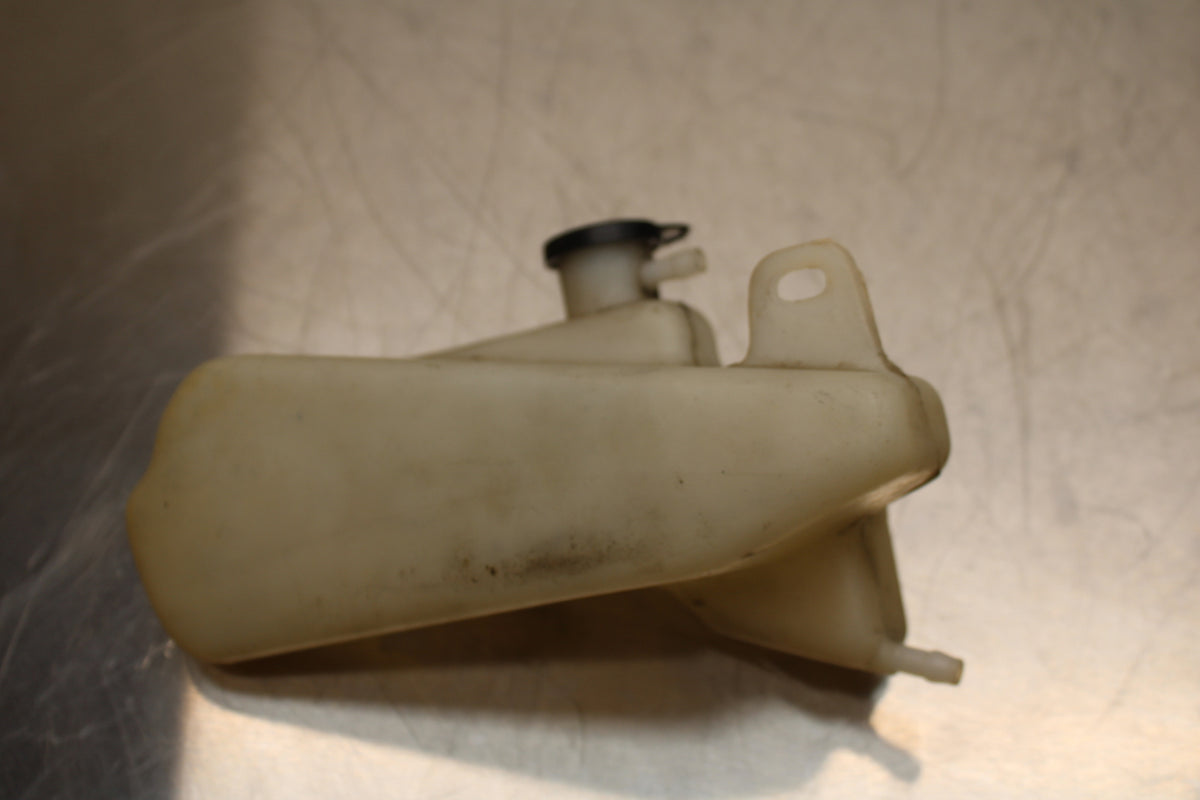 96 YAMAHA YZF750R COOLANT WATER TANK RESERVOIR BOTTLE BB137