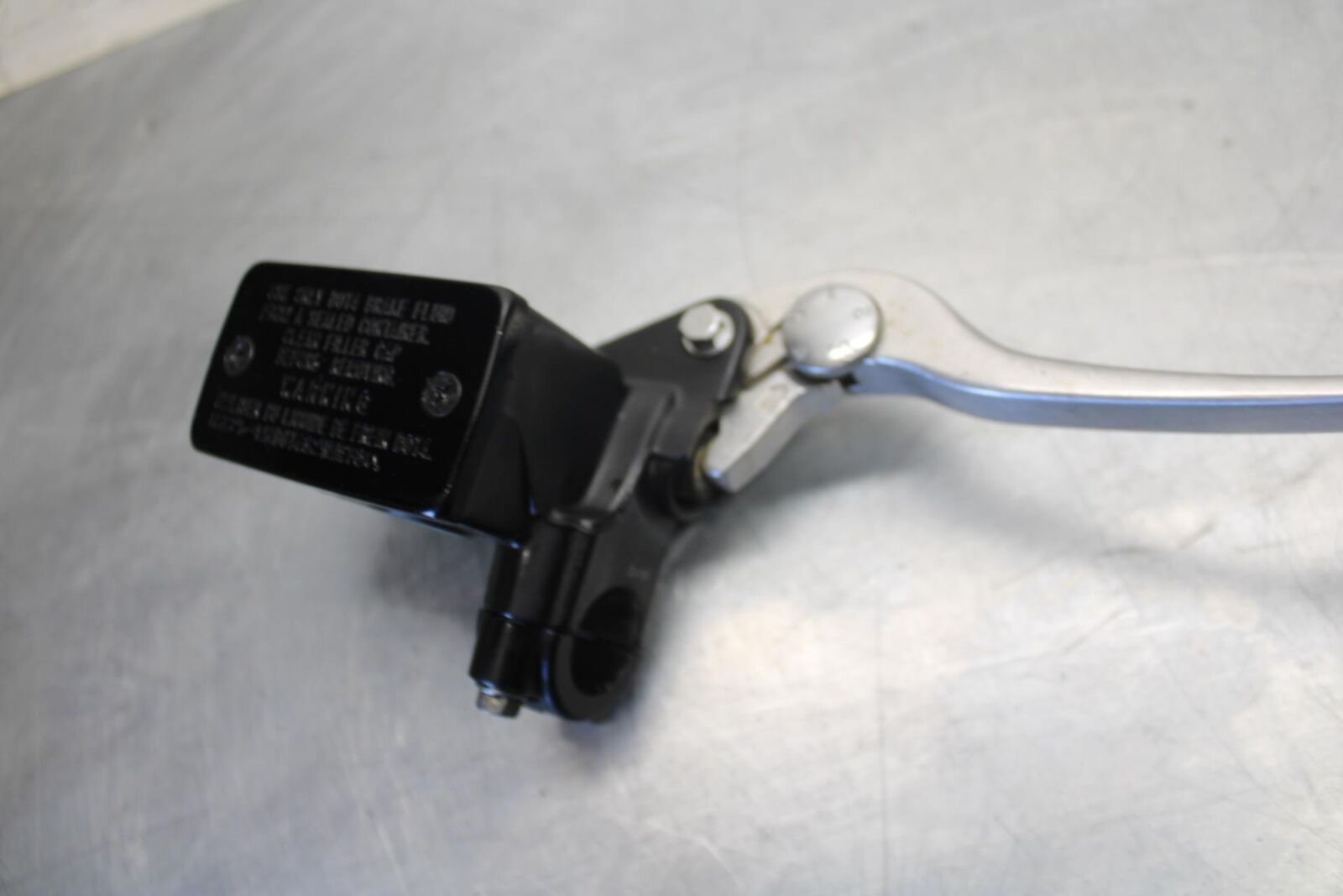 2016 Suzuki Bandit GSF1250SA ABS FRONT BRAKE MASTER CYLINDER w/ LEVER BB509
