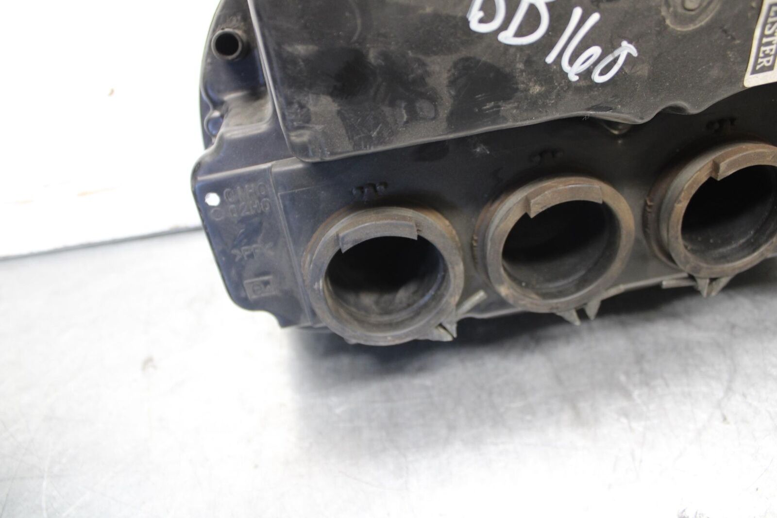 1995 Suzuki RF600R AIRBOX AIR INTAKE FILTER BOX BB104