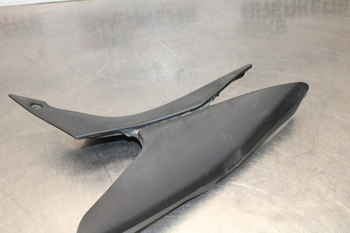 07-08 KAWASAKI NINJA ZX6R LEFT GAS TANK FUEL CELL PANEL COVER TRIM COWL  BB896