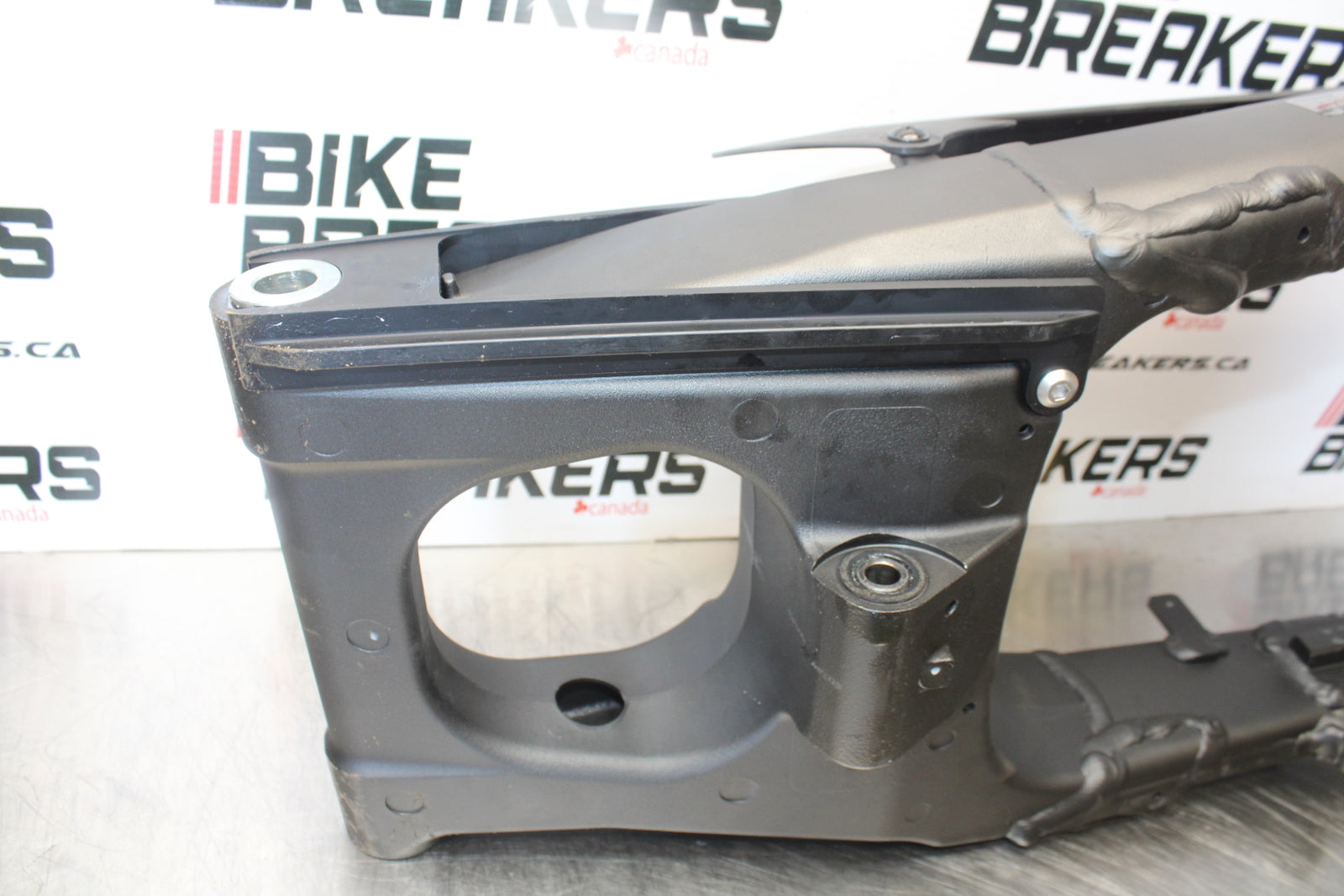 23-24 KAWASAKI NINJA ZX14R NEW!! REAR SWINGARM BACK SUSPENSION SWING ARM BB169