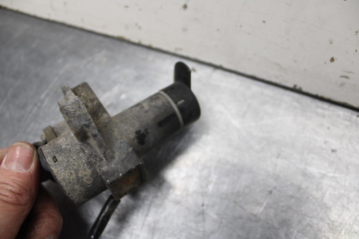 80-81 SUZUKI GS1000G IGNITION LOCK NO KEY BB91