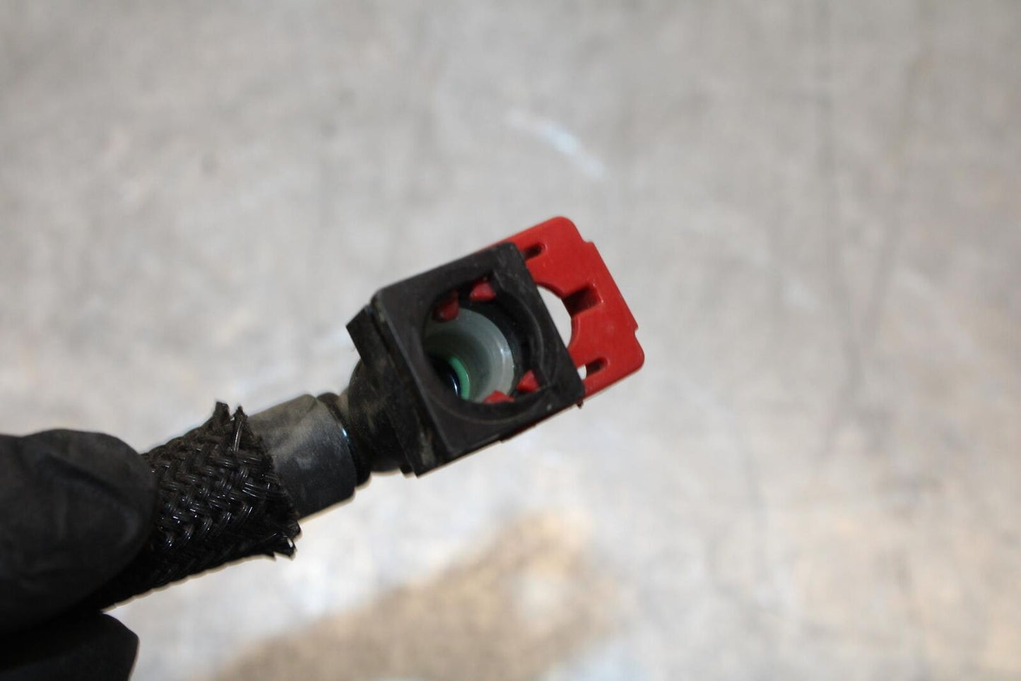 2015 Kawasaki Ninja 300 EX300 FUEL HOSE GAS LINE TUBE PIPE BB61