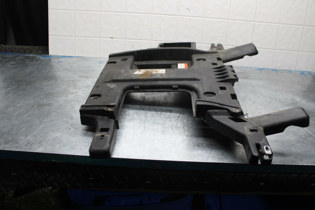 10-12 CAN AM SPYDER RT REAR BACK FENDER SUPPORT FRAME SUBFRAME BB415
