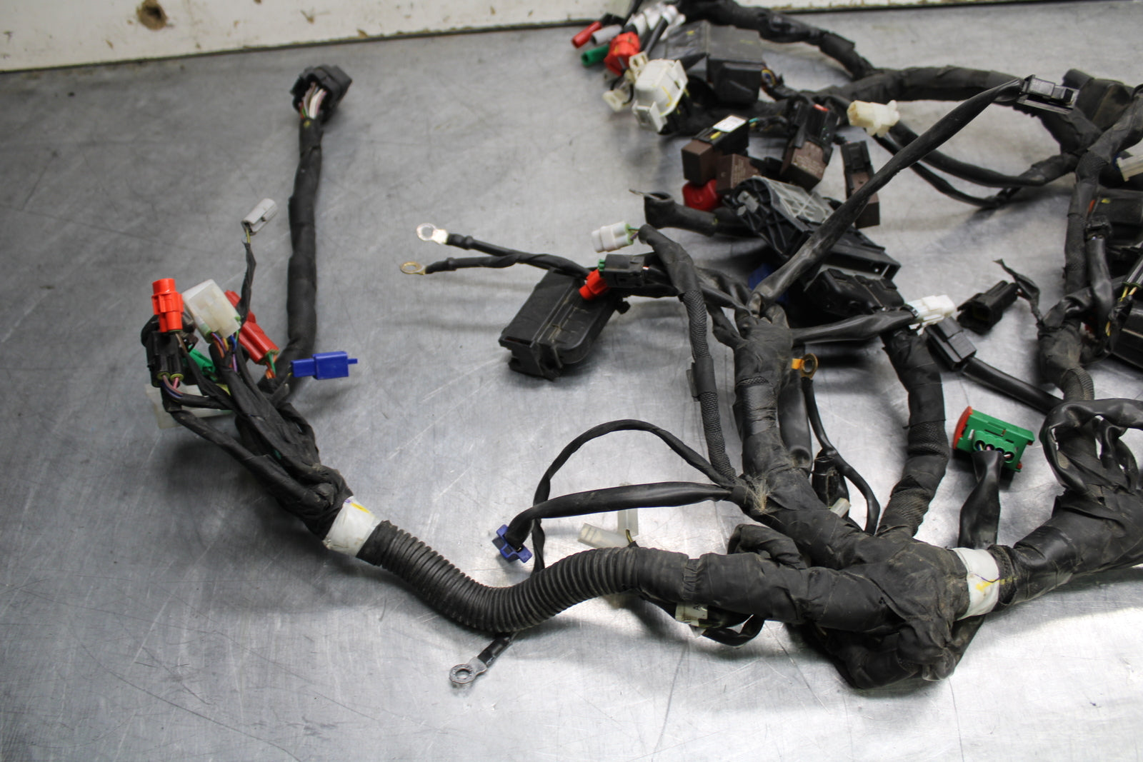 17-24 KTM 390 DUKE MAIN ENGINE WIRING HARNESS MOTOR WIRE LOOM BB734