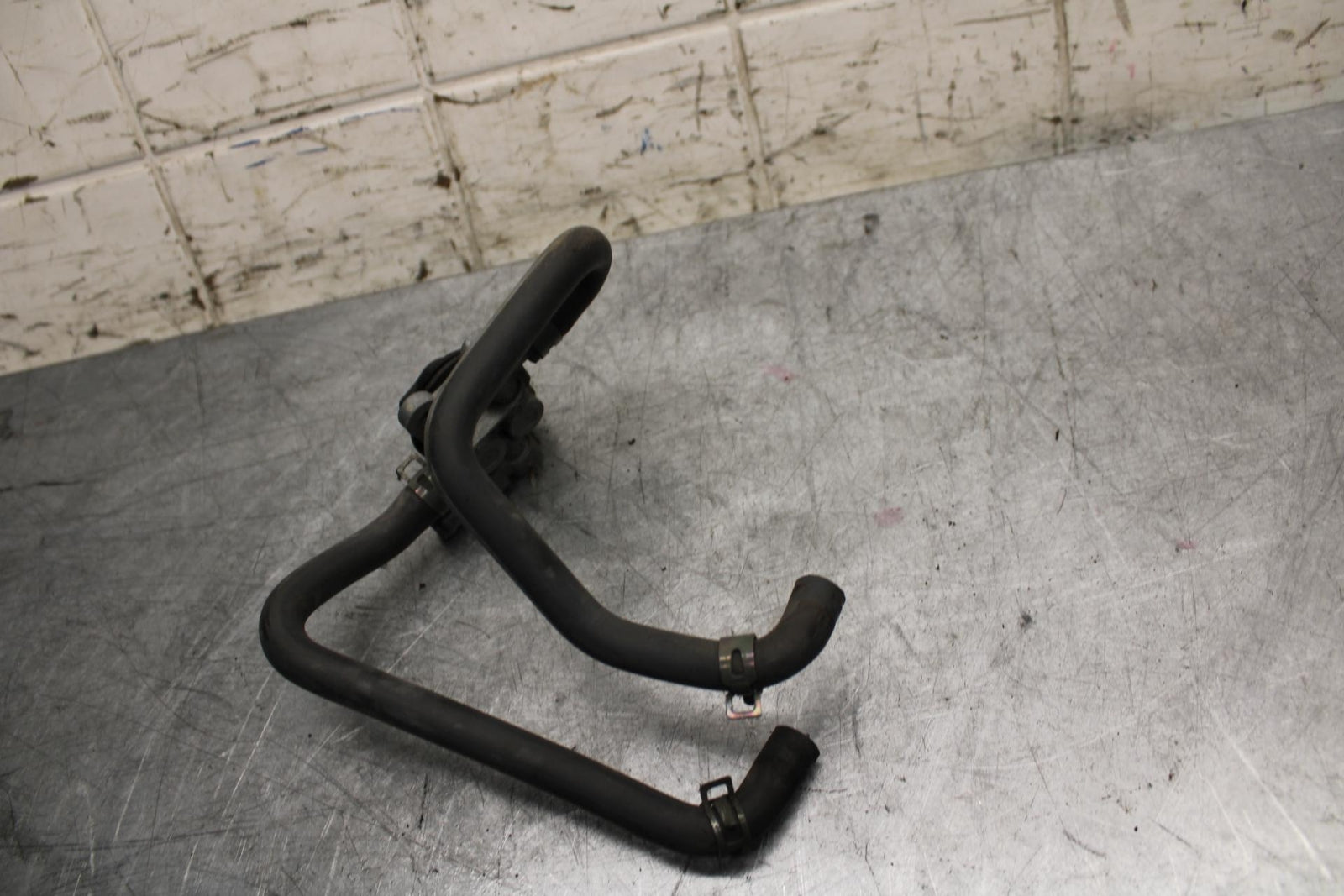 2001 Kawasaki Ninja ZX6 ZX600E FUEL GAS TANK PETCOCK SHUT ON OFF VALVE BB547