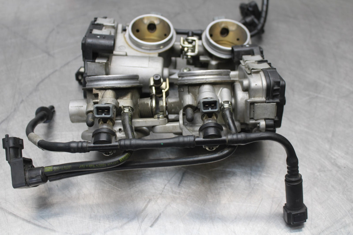 15 APRILIA RSV4 FACTORY APRC ABS MAIN FUEL INJECTORS / THROTTLE BODIES BB901
