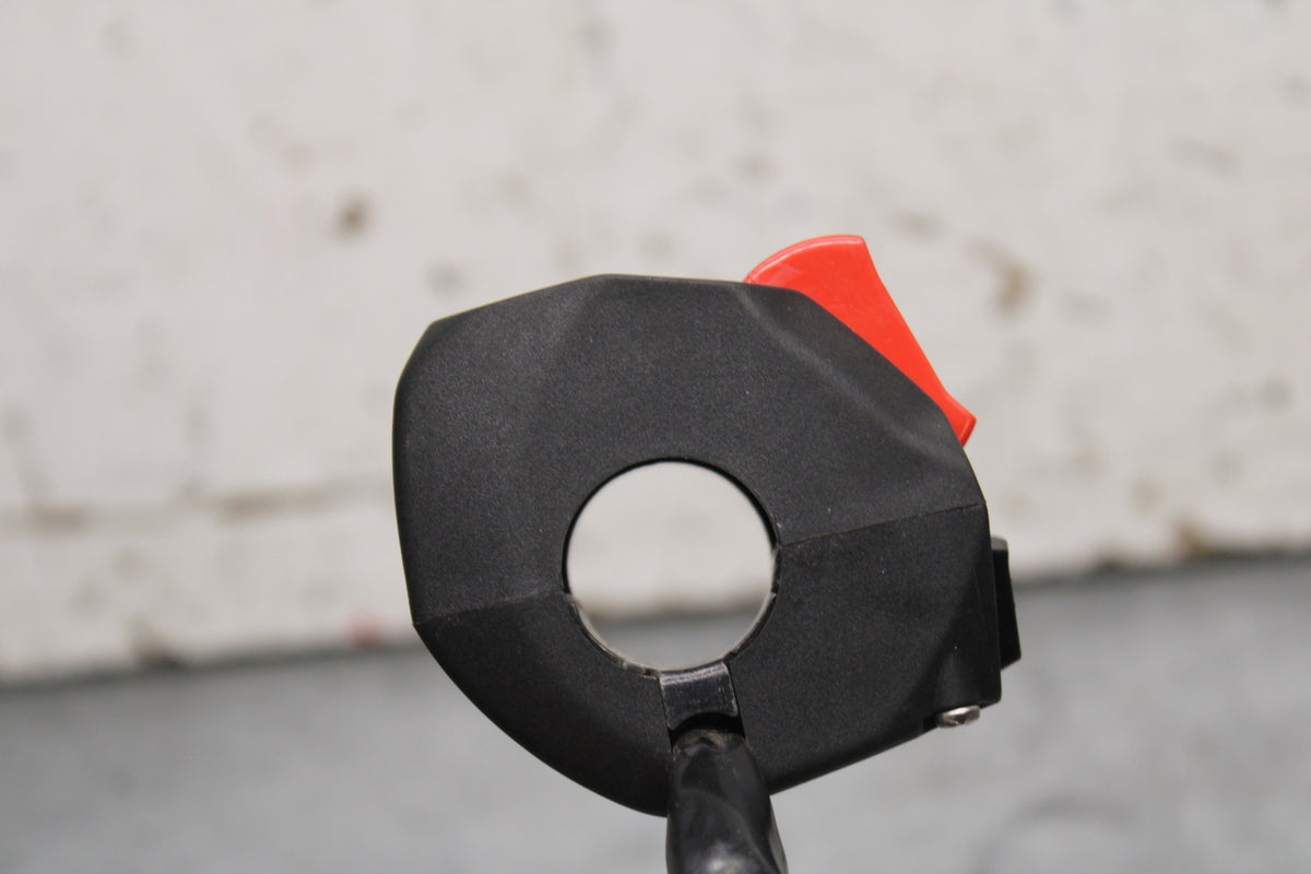 21-24 APRILIA TUONO 660 FACTORY RIGHT CLIP ON HANDLE KILL OFF START SWITCH BB733