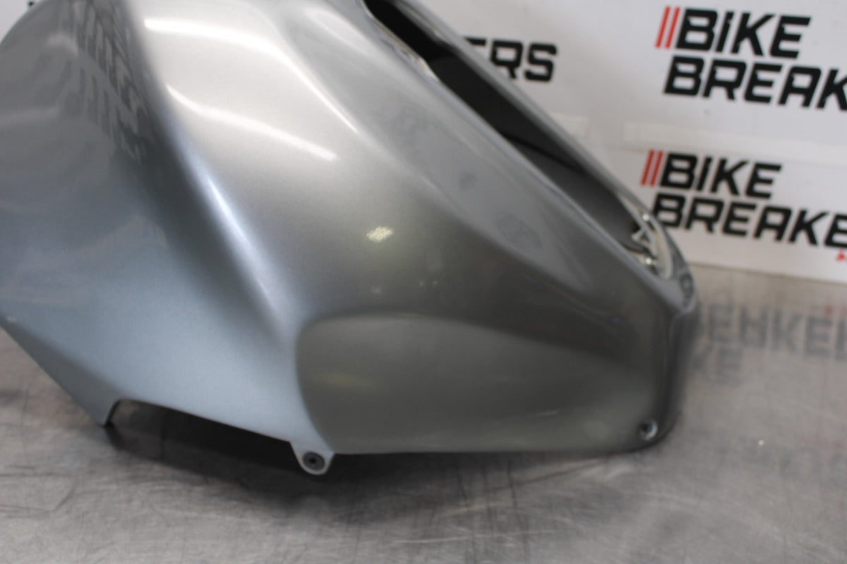 00-05 KAWASAKI NINJA ZX12R OEM GAS TANK FUEL CELL COVER FAIRING COWL BB892