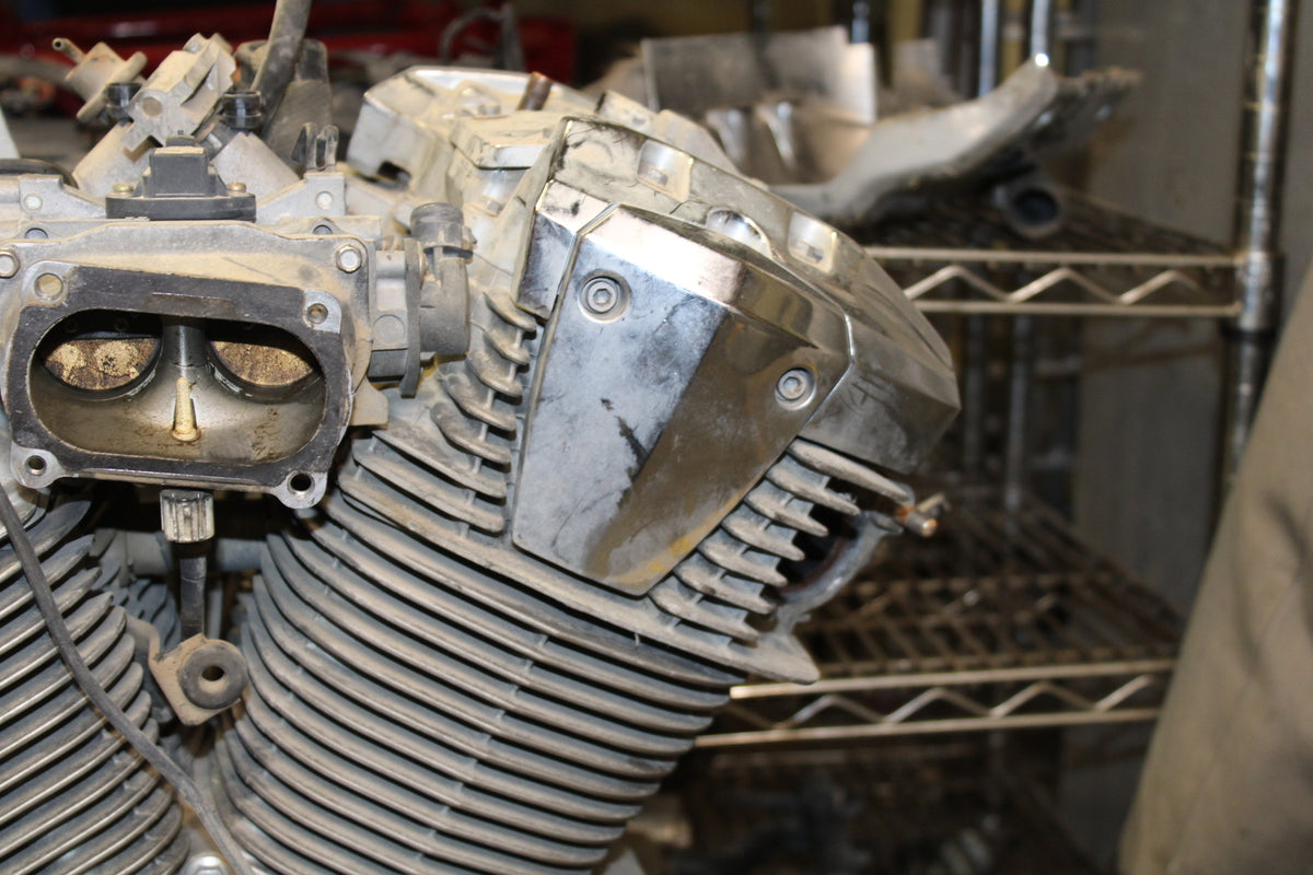 02-04 HONDA VTX1800S ENGINE MOTOR BB712
