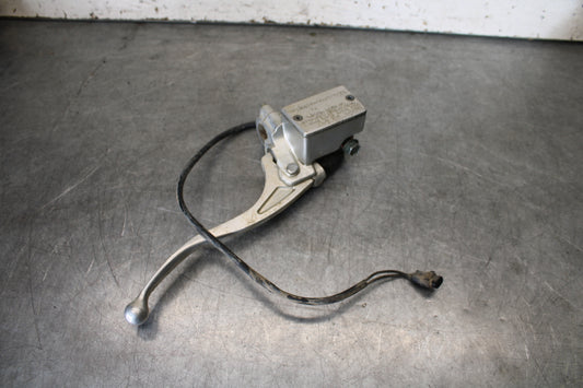 01-05 YAMAHA RAPTOR 660R FRONT BRAKE MASTER CYLINDER 5LP-2583T-03-00 BB695