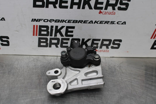 20-21 YAMAHA XSR900 REAR BACK BRAKE CALIPER W MOUNT BRACKET BB782