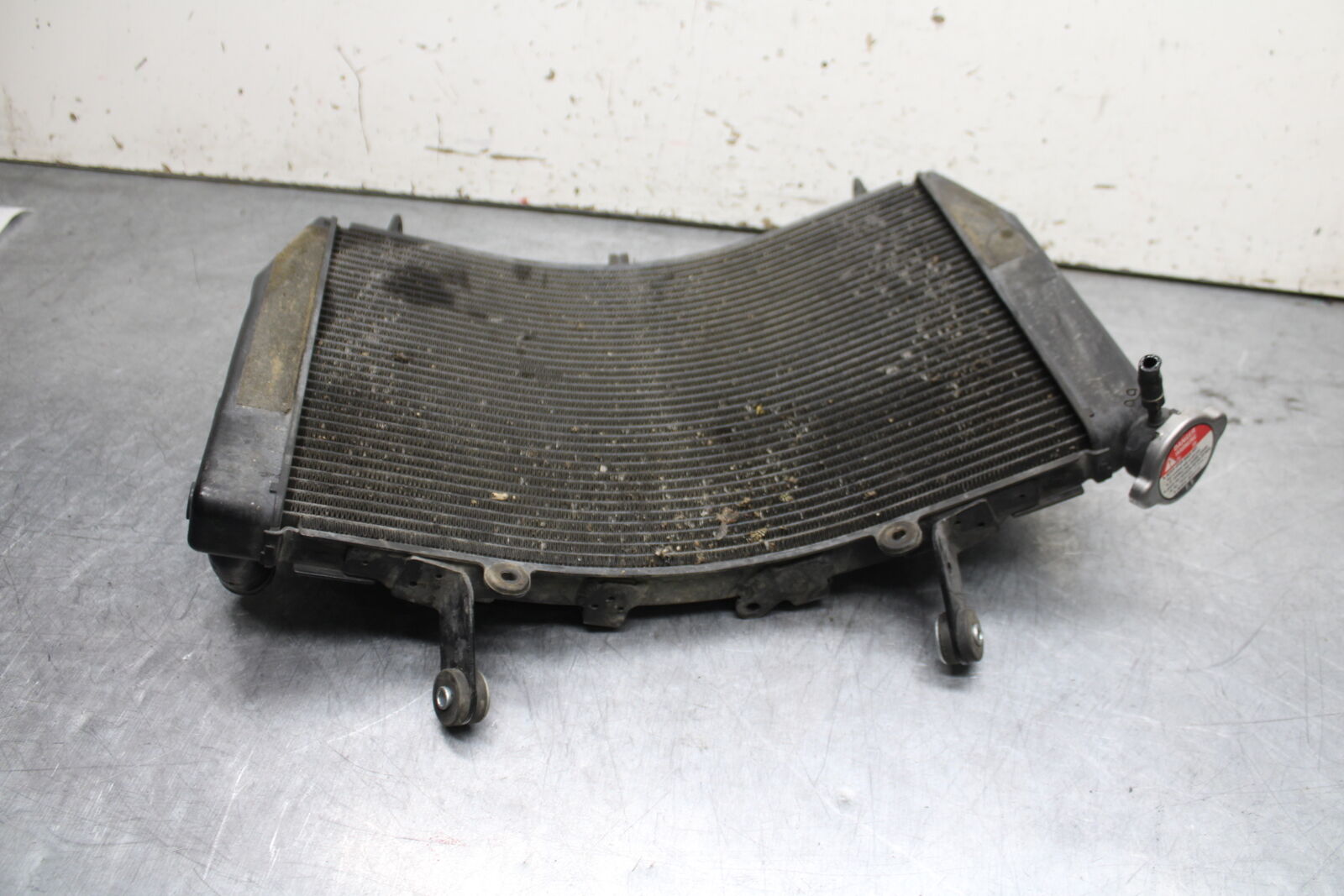 06 YAMAHA YZF R6 ENGINE RADIATOR MOTOR COOLER RADIATER 2C0-12461-00-00 BB716