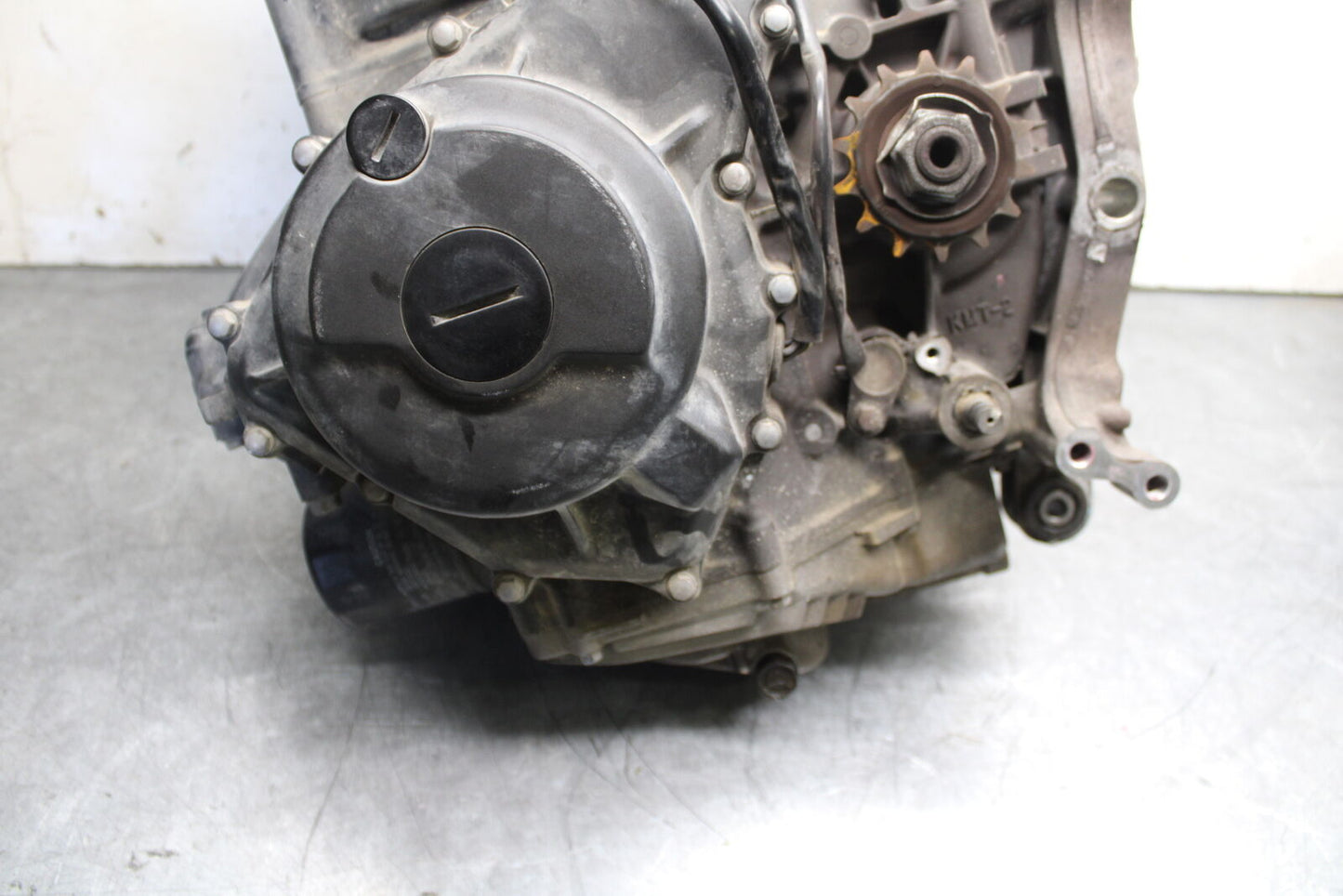 19-22 KAWASAKI Z400 ENGINE MOTOR BB708