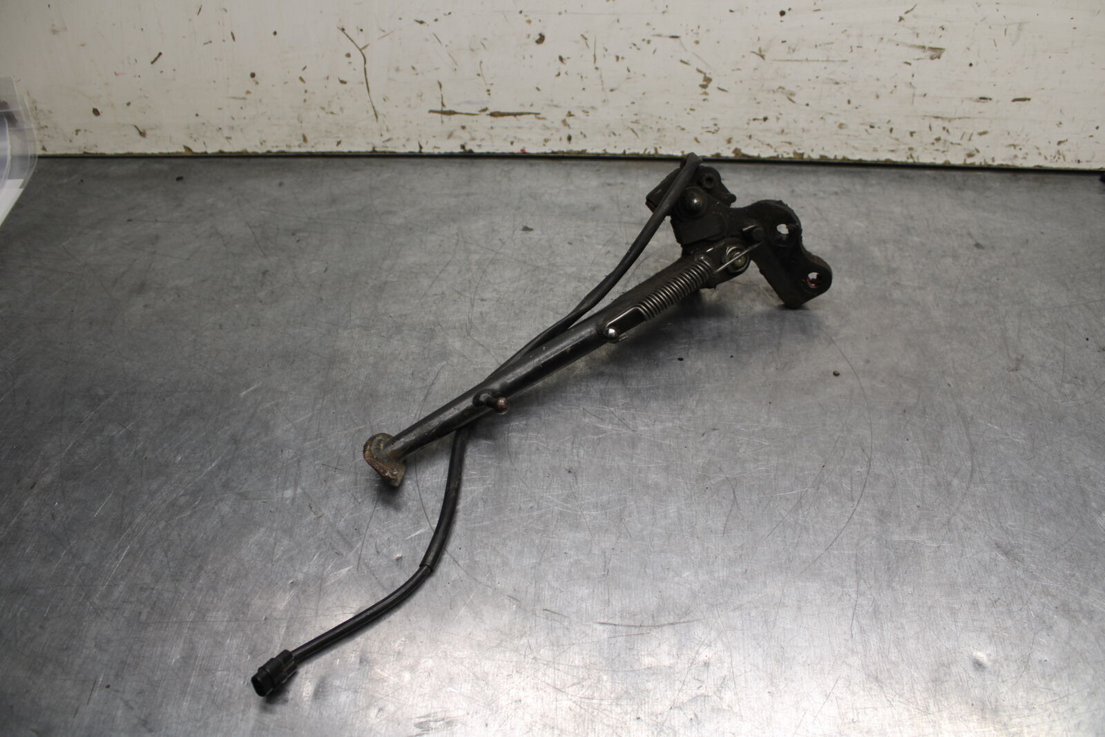 12-13 KAWASAKI Z1000 KICKSTAND SIDE KICK STAND BB743