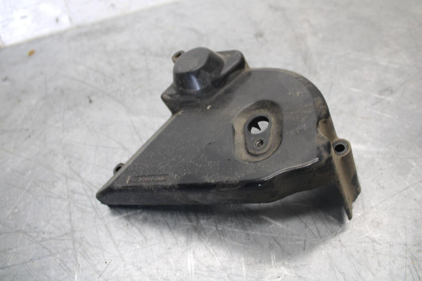 1998 Suzuki TL1000S ENGINE SPROCKET COVER BB508