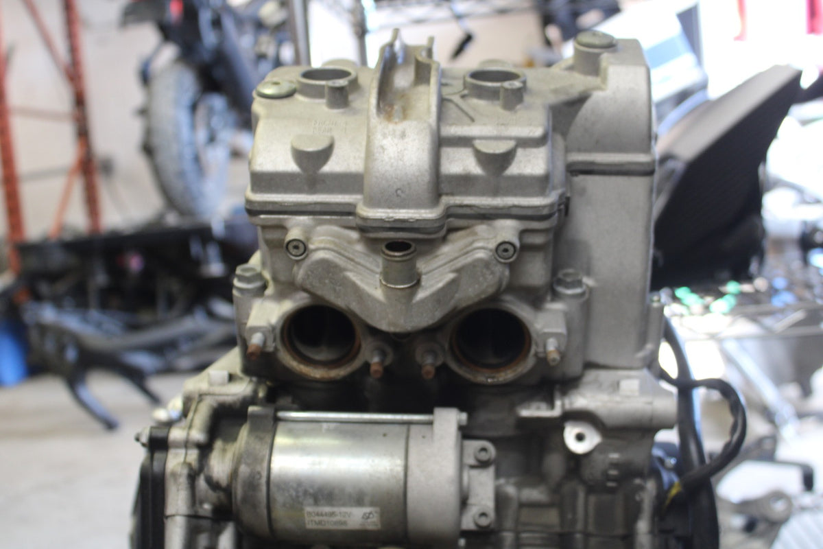 16 APRILIA TUONO V4 1100 ENGINE MOTOR BB905