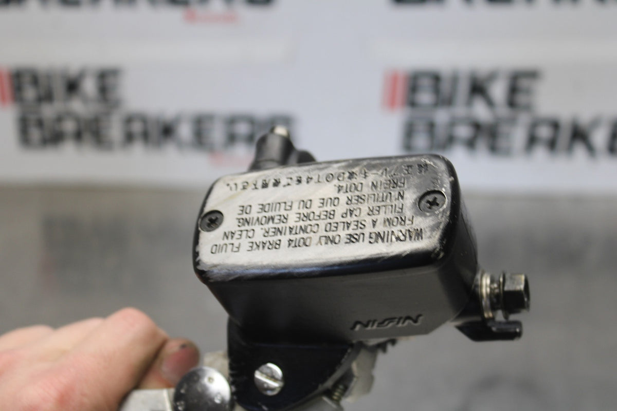 05-06 HONDA CBR600RR FRONT BRAKE MASTER CYLINDER w/ LEVER BB893