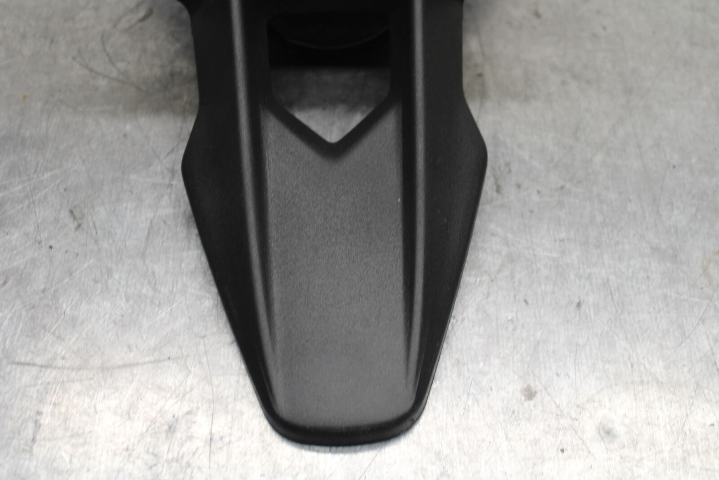 05-08 SUZUKI GSXR1000 REAR BACK FENDER MUD GUARD BB113