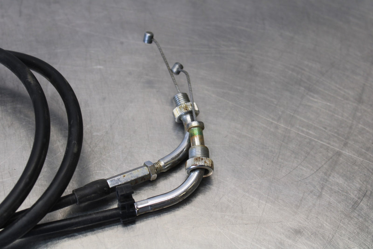 03-08 HONDA VTX1300C THROTTLE CABLES LINES BB868