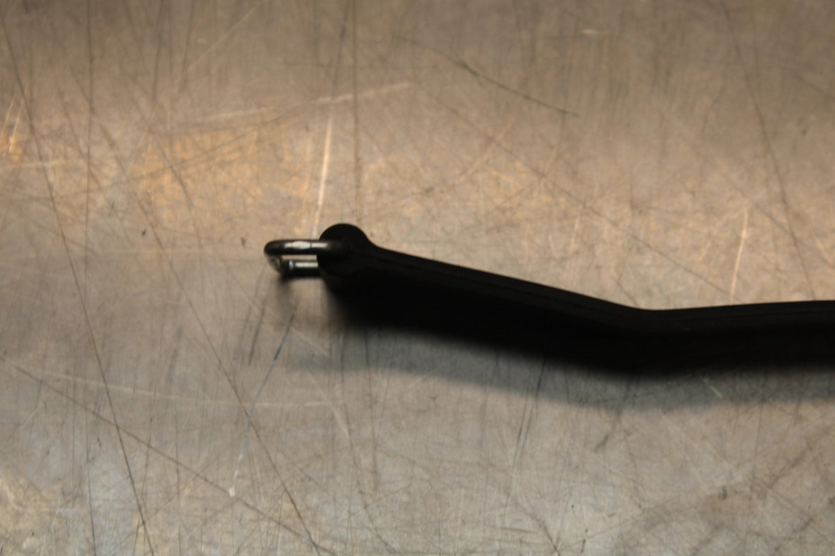 22-25 YAMAHA YZF R7 BATTERY HOLD DOWN CLAMP STRAP BB850
