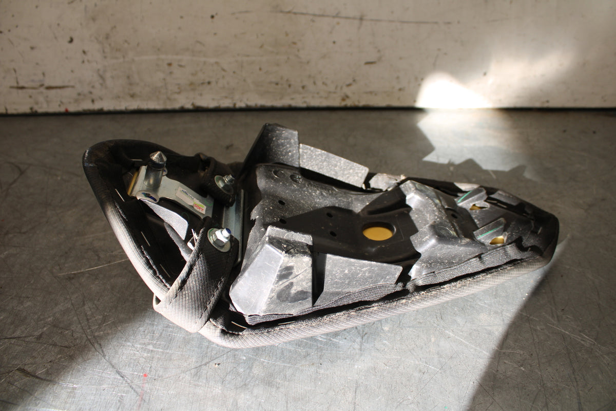 19-22 KAWASAKI Z400 REAR BACK PASSENGER TANDEM SEAT PAD SADDLE PILLION BB708
