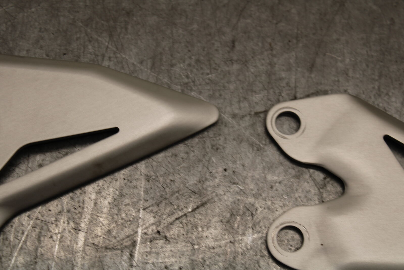 18-23 KAWASAKI NINJA 400 REARSET REAR SET HEEL GUARD COVER BB660 