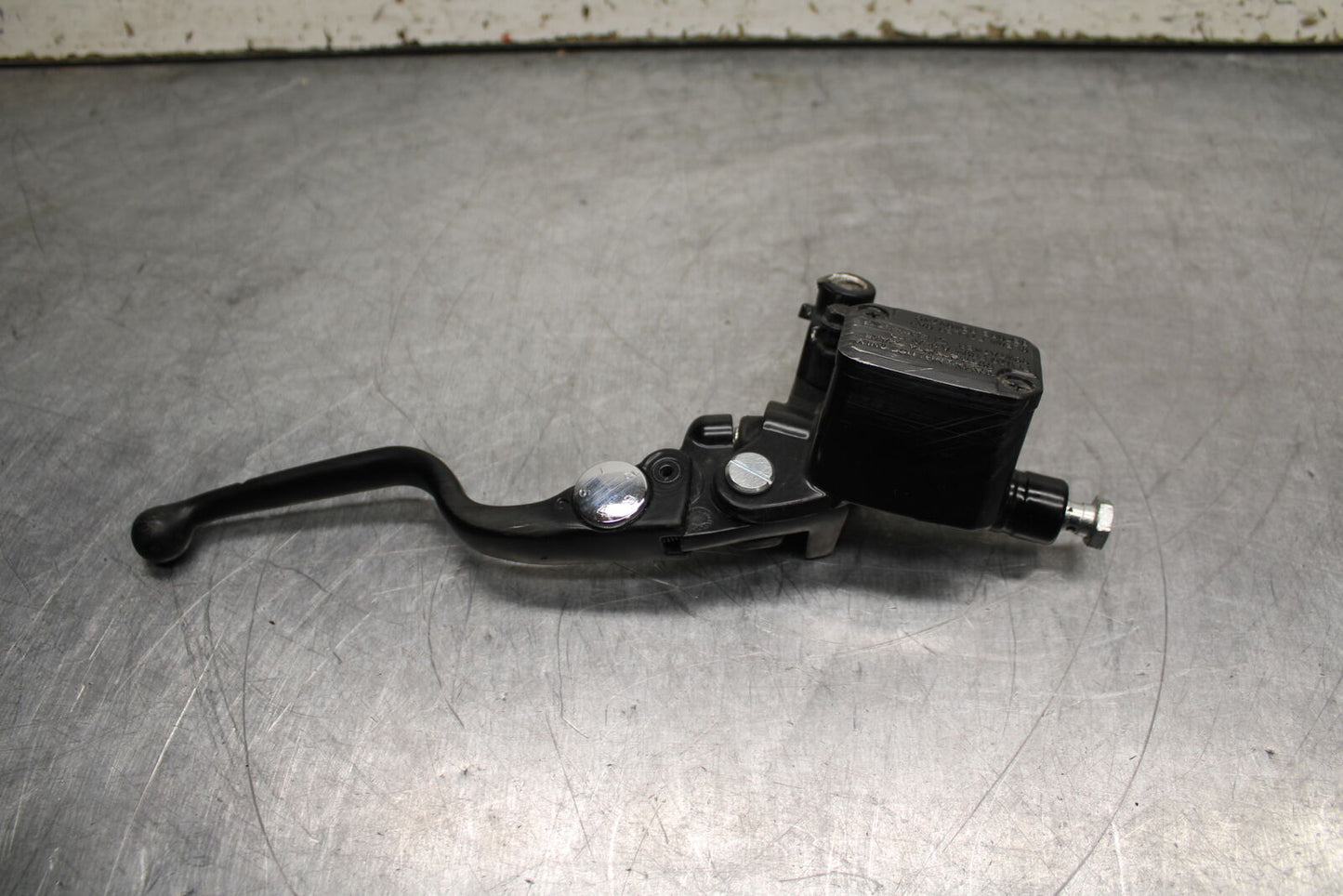 17-24 KTM 390 DUKE FRONT BRAKE MASTER CYLINDER w/ LEVER BB734