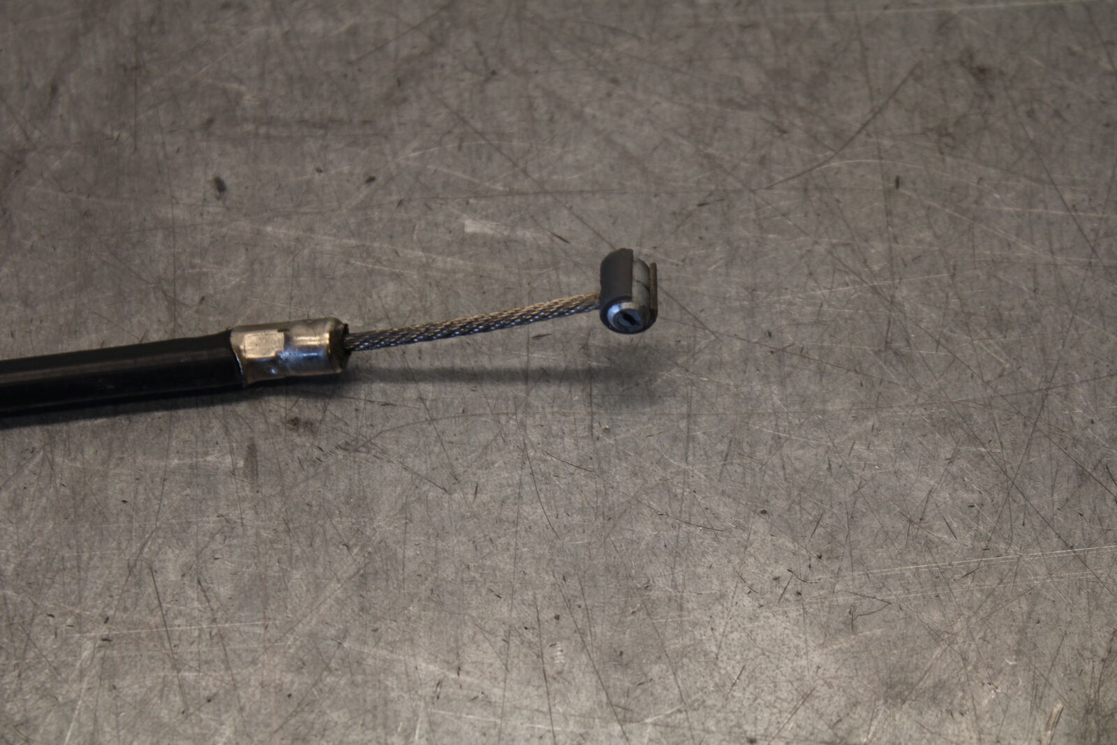 11-24 SUZUKI GSXR750 CLUTCH CABLE LINE BB687