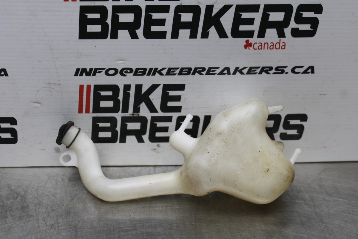 08 HONDA CBR125R COOLANT WATER TANK RESERVOIR BOTTLE BB804