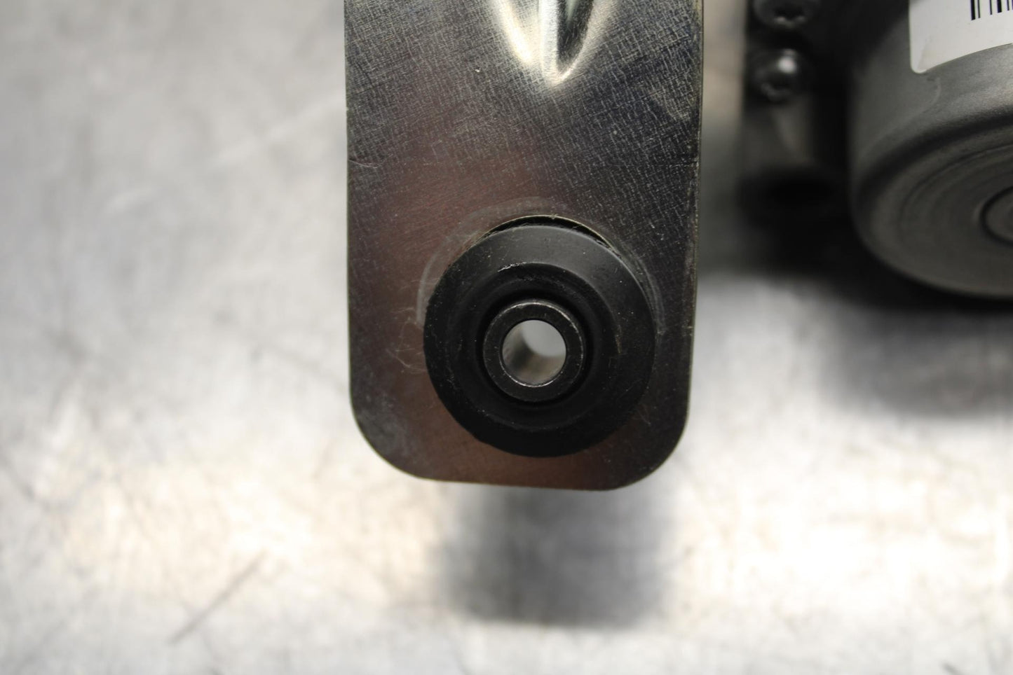 20 SUZUKI GSXR 1000 ABS PUMP UNIT MODULE BB597
