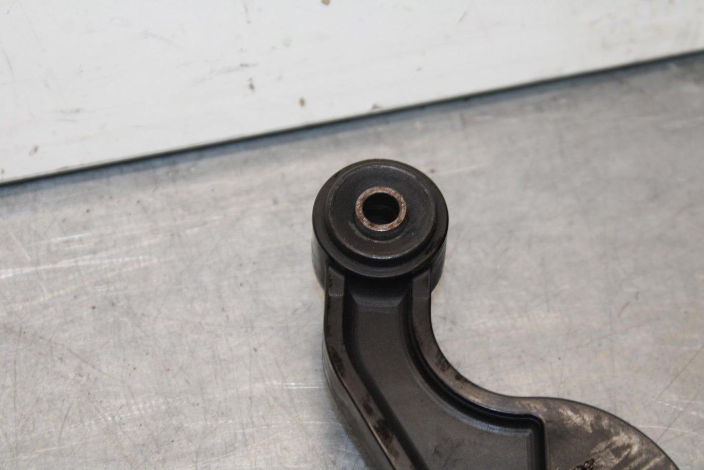 1999 Honda ST1100 LEFT PANNIER RACK RAIOL BRACKET BB222