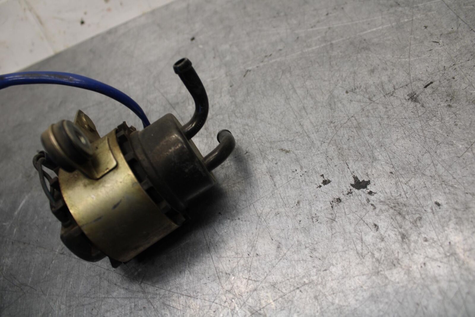 89-90 YAMAHA FZR600 FUEL PUMP GAS PETROL SENDER UNIT BB76