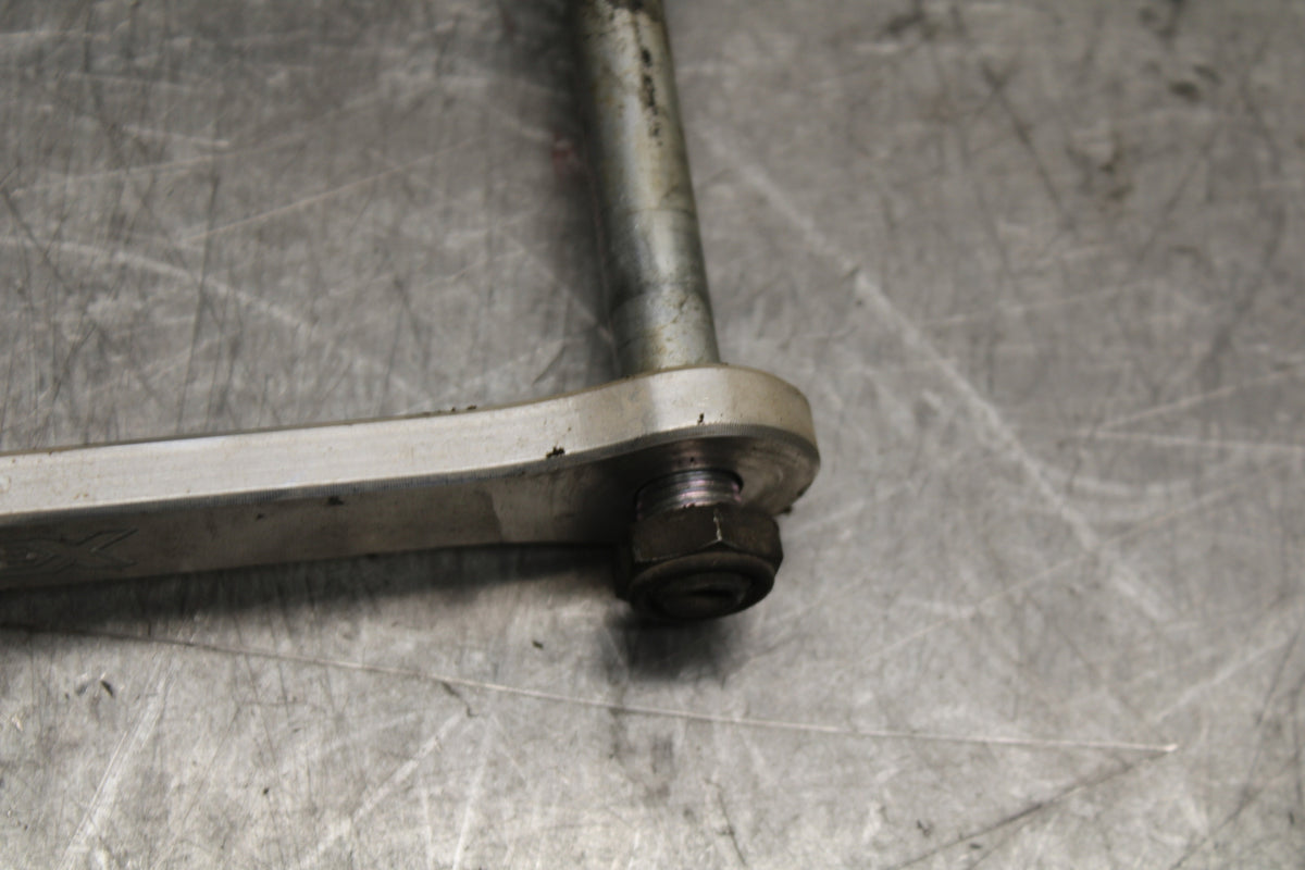 06 YAMAHA YZF R6 AFTERMARKET REAR SHOCK LOWERING LINKAGE LINKS BB716