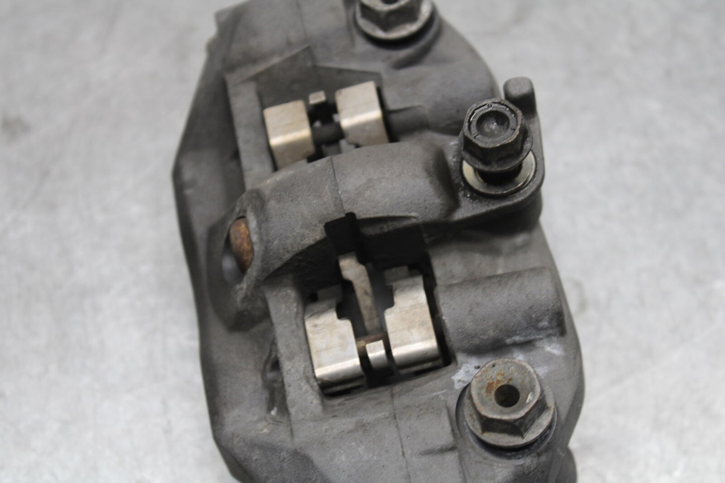 07-12 HONDA CBR600RR RIGHT LEFT FRONT BRAKE CALIPER SET PAIR CALIPERS BB672