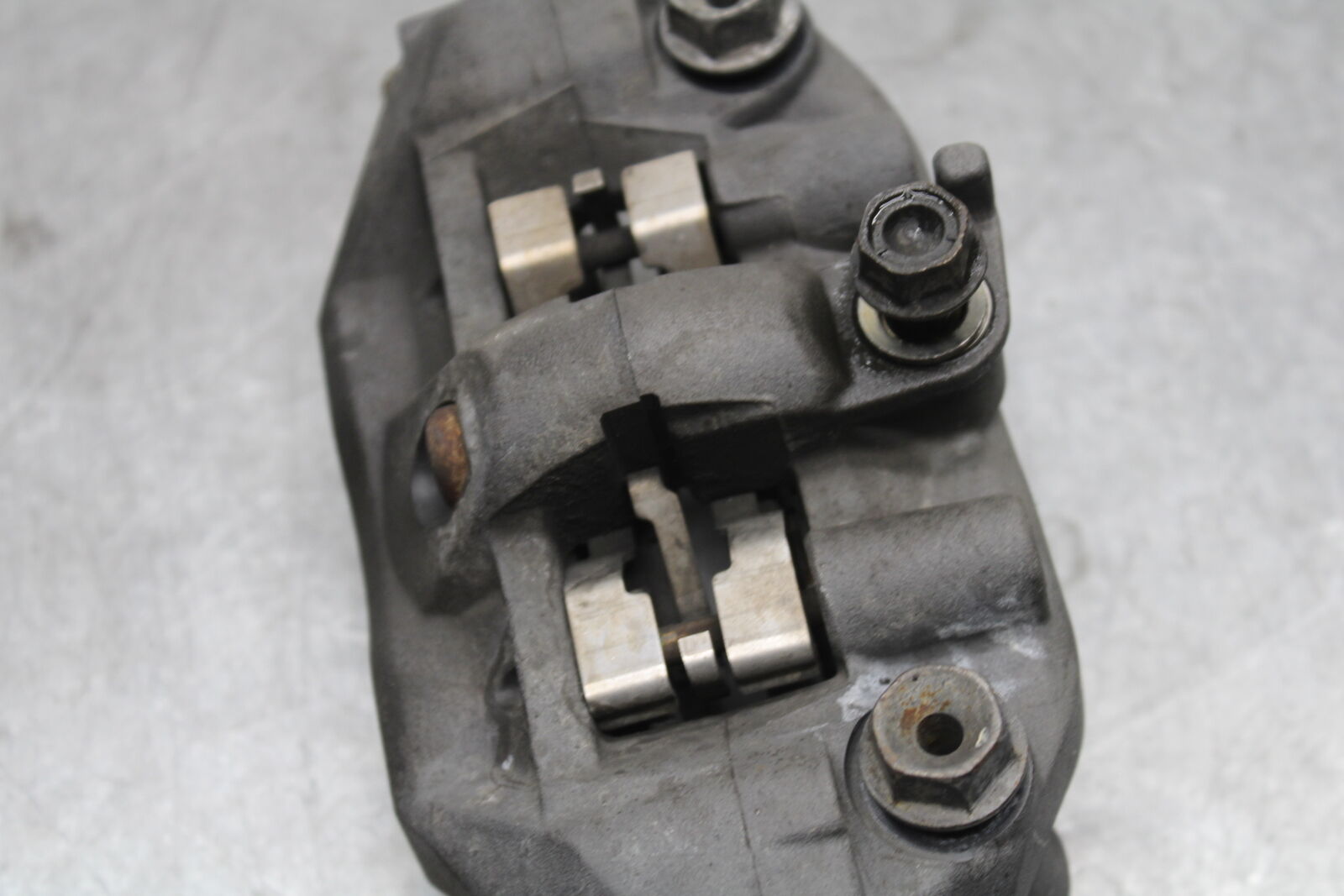 07-12 HONDA CBR600RR RIGHT LEFT FRONT BRAKE CALIPER SET PAIR CALIPERS BB672