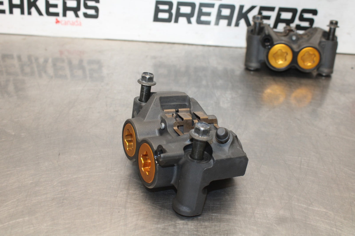 08-16 YAMAHA YZF R6 RIGHT LEFT FRONT BRAKE CALIPER SET PAIR CALIPERS BB929