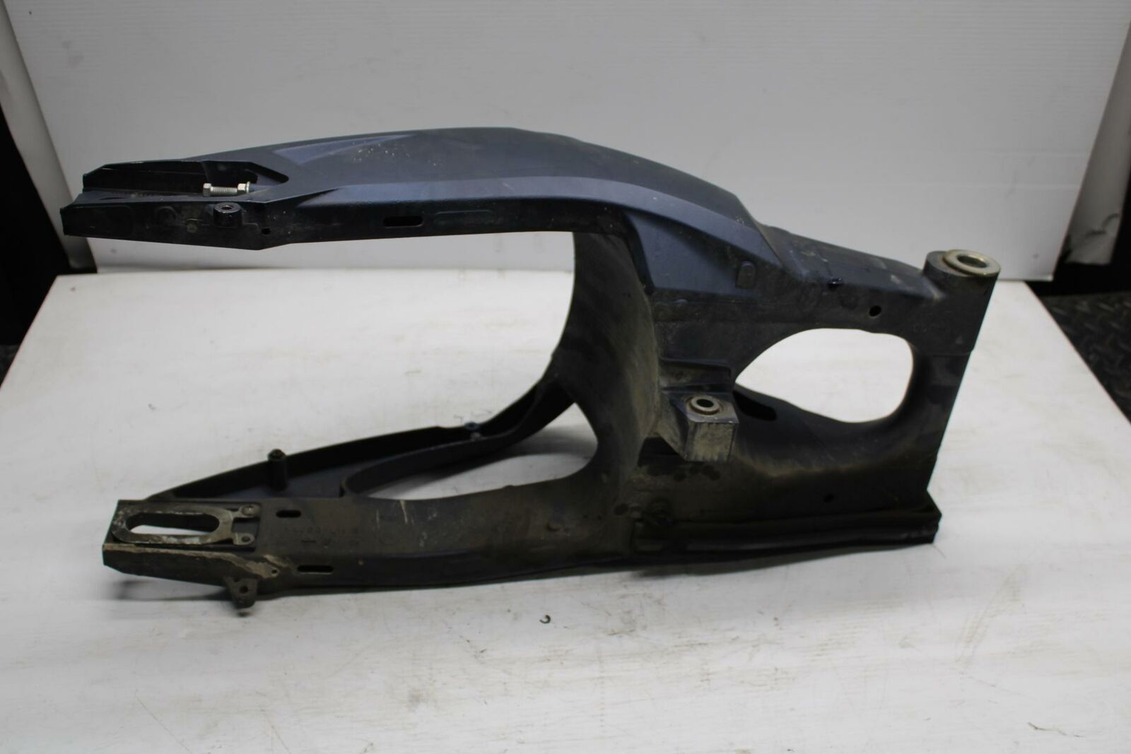 11-19 SUZUKI GSXR600 REAR SWINGARM BACK SUSPENSION SWING ARM BB294